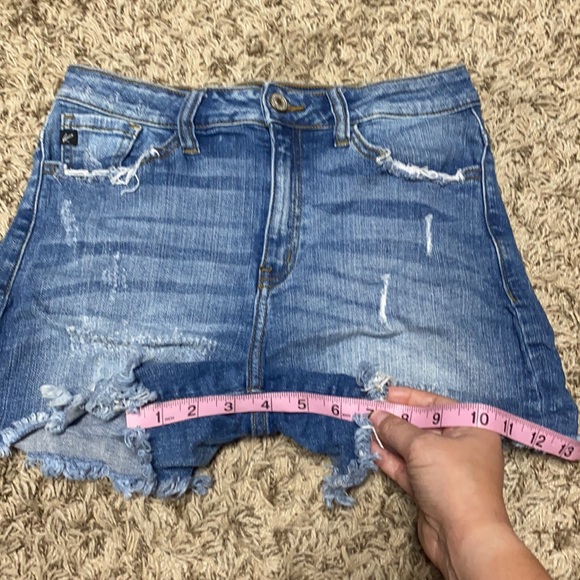 Sold-EUC KanCan High-Rise Stretch Shorts M - Picture 5 of 6